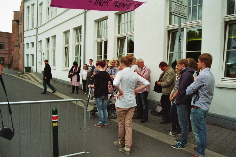 imm021_20.jpg