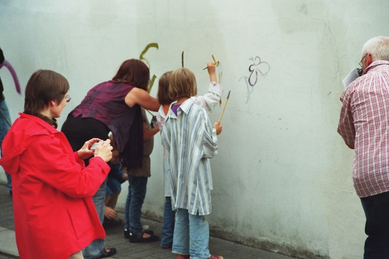 imm024_23.jpg
